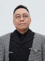 C君